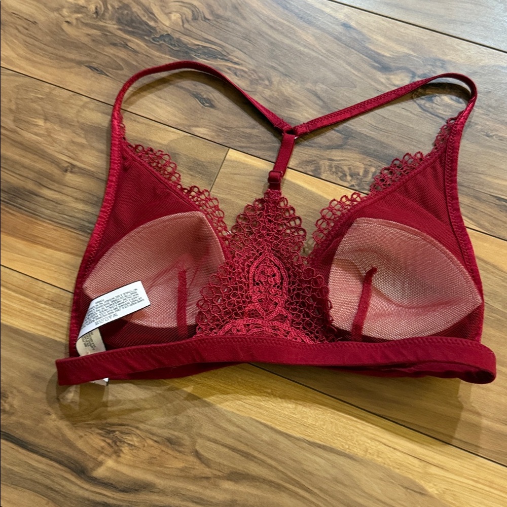 Red Lace Bralette - Picture 2 of 2
